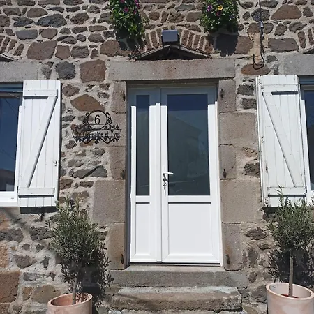 Holiday home Germaine Et Yves
