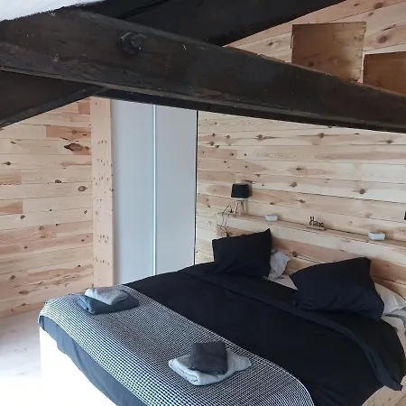 Holiday home Germaine Et Yves Fix-Saint-Geneys