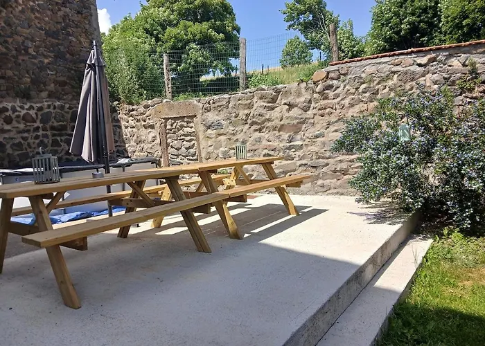 Holiday home Germaine Et Yves *