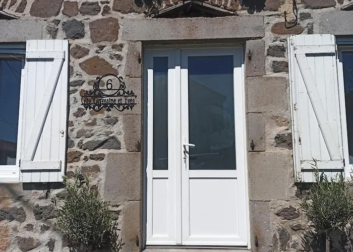 Holiday home Germaine Et Yves