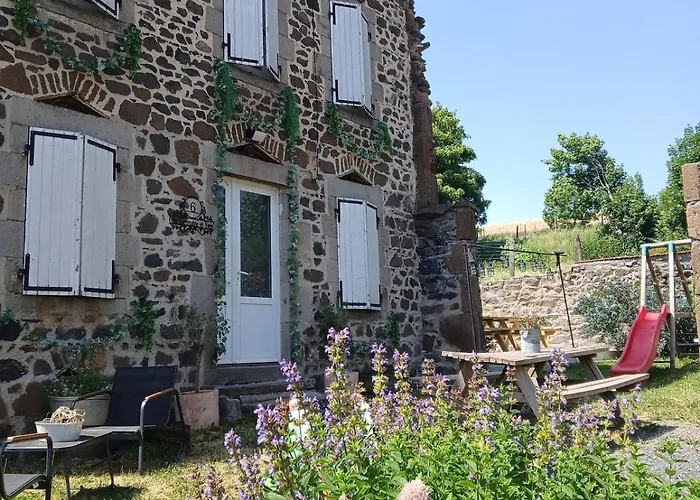 Holiday home Germaine Et Yves Fix-Saint-Geneys